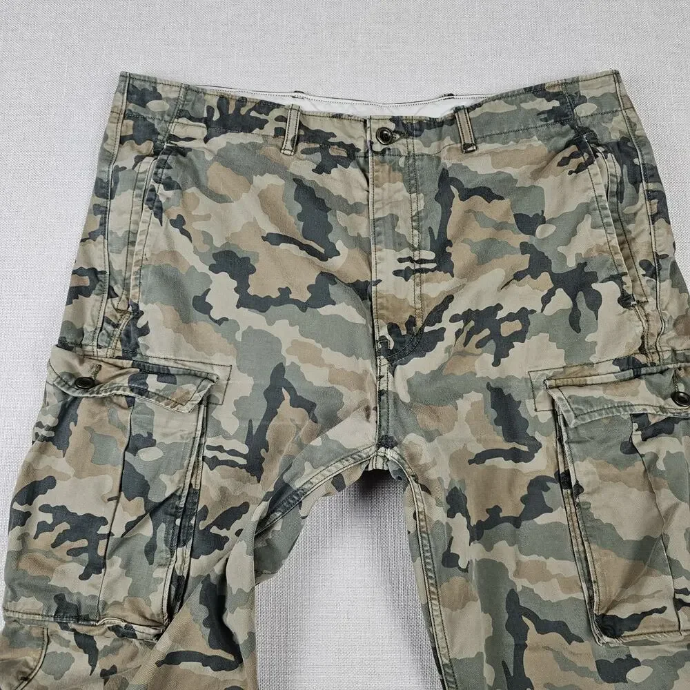 Levi's Cargo Pants Men's 38×31 Green/Brown Camouflage Paratrooper